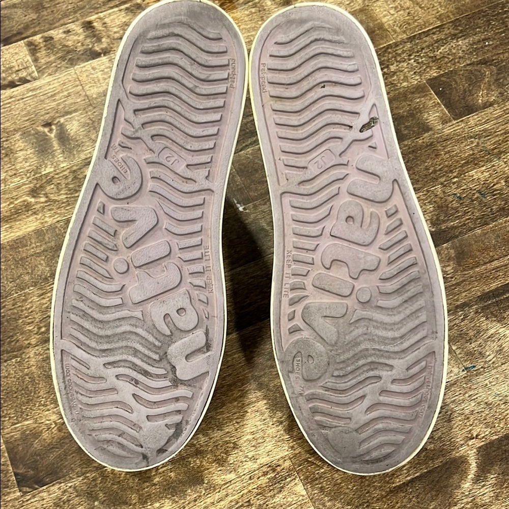 Native Shoes - Picture 5 of 8
